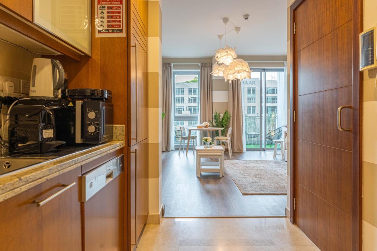 First Class Studio With Dubai Downtown Boulevard View Apartment ภายนอก รูปภาพ